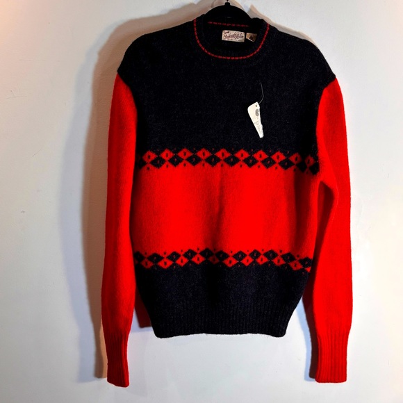 FREDERICK & NELSON Woolrich SZ L 100% Wool Sweater Crew Neck Thick Knit NEW - Picture 1 of 6